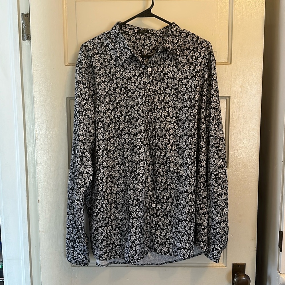 Men's floral dress shirt